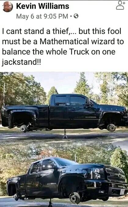324785800_3300485216948204_243785894391305763_n.jpg