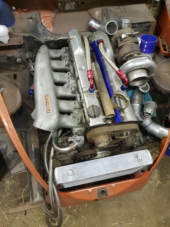 Custom-VW-Beetle-with-a-RB25DET-inline-six-04.jpg