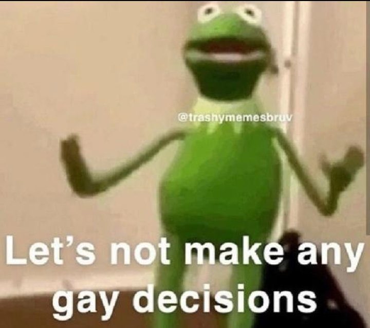 FKANhLHWYAYs69L.jpeg