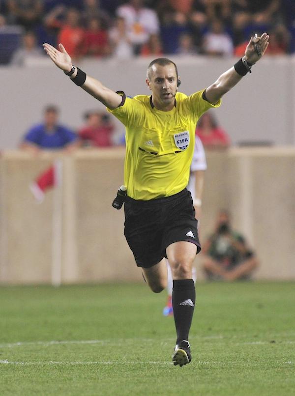 Soccer-Ref-Advantage-1.jpg