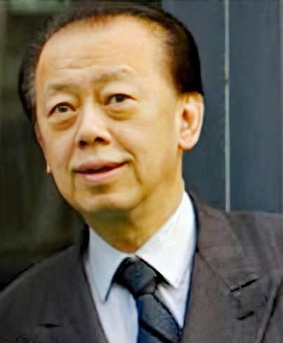 Tan_Sri_Quek_(Kwek_)_Leng_Chan_(cropped).jpg