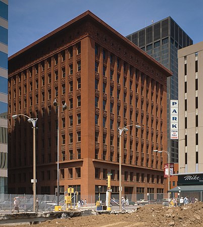Wainwright_building_st_louis_USA.jpg