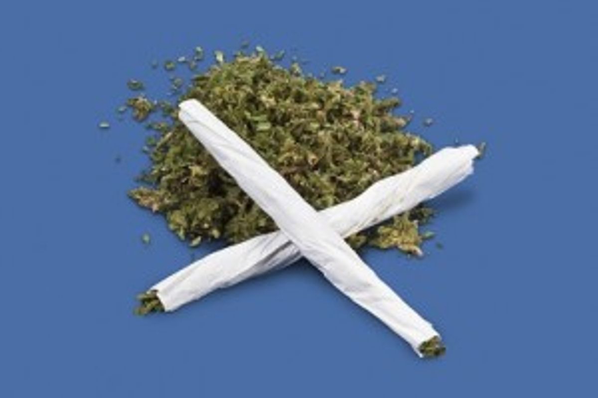 Ns8ZOWtJ1btwo-marijuana-joints-7-23-15-300x200.jpg