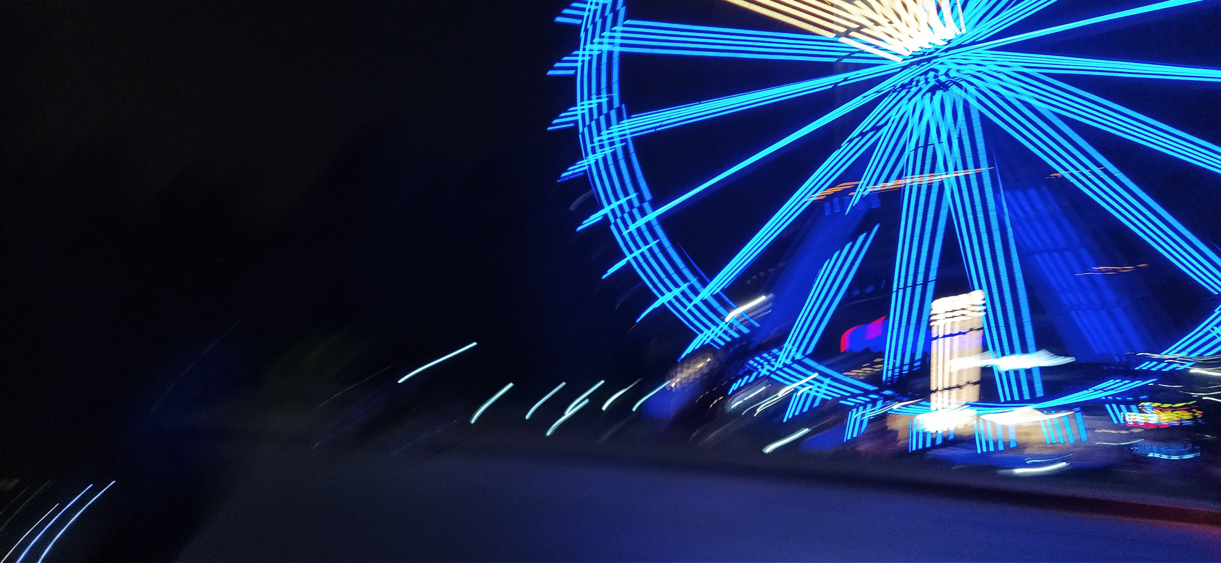 Two Rivers Mall Ferris Wheel - Night View5