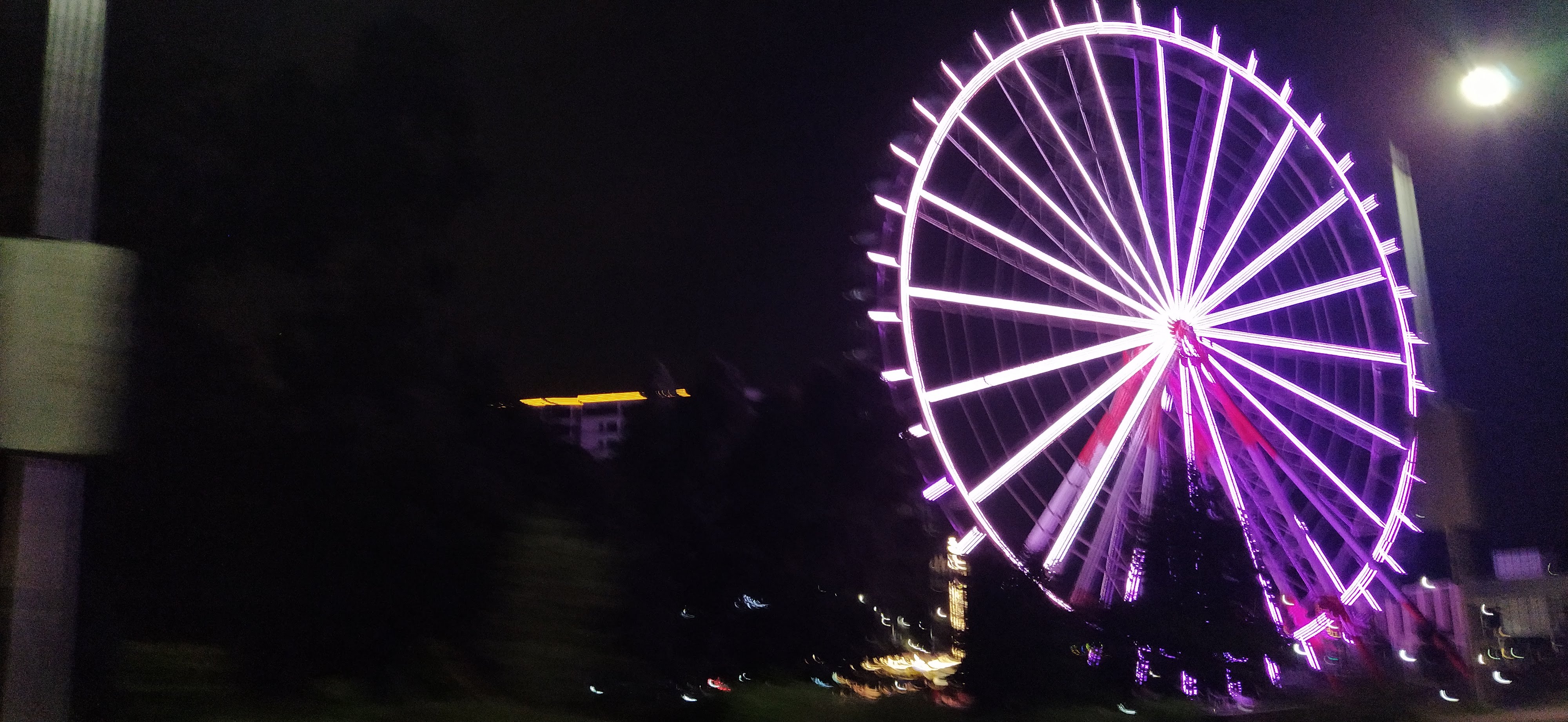 Two Rivers Mall Ferris Wheel - Night View7